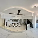 Espectacular Hogar En La Playa Marbella